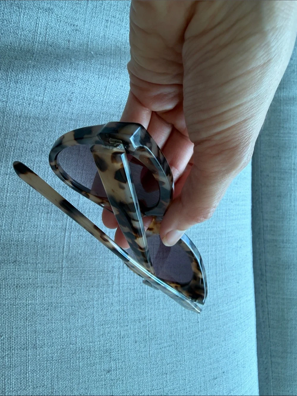 Tortoiseshell Cat-Eye Sunglasses - Brown Lenses